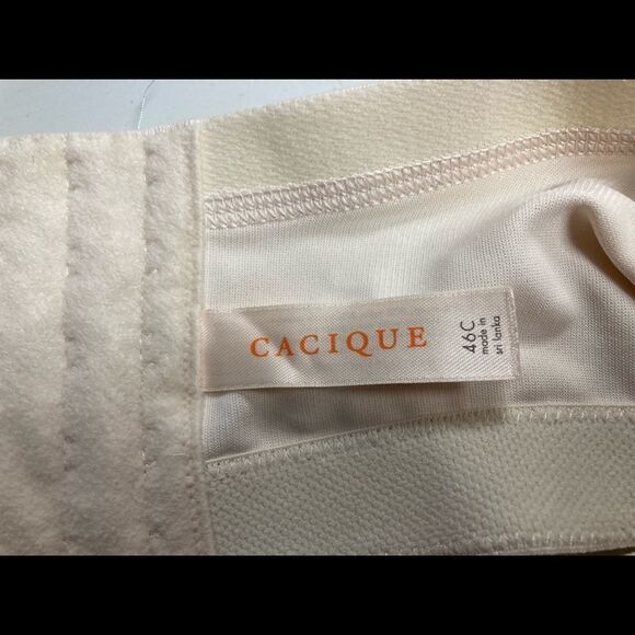 CACIQUE, Women’s light beige bra, Size‎ 46C, NO UNDERWIRE, adjustable straps - Picture 6 of 9